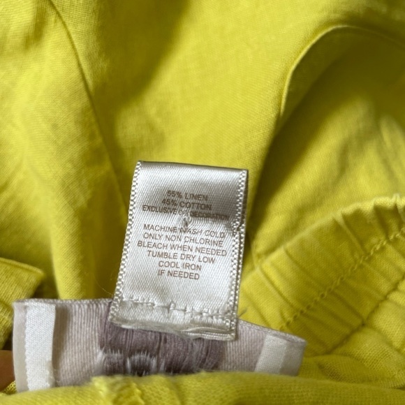 Loft linen chartreuse cotton blend shorts. Size S. - Picture 5 of 5